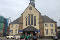 Devant la gare de Wuppertal-Vohwinkel