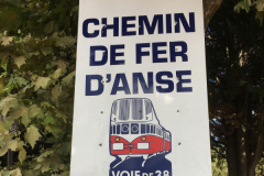 Arrivée au Chemin de Fer Touristique d'Anse (CFTA) pour la découverte de ce chemin de fer en voie de 38.