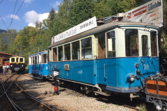 La DZe 6/6 2002 (MOB), la Ce 2/3 28 (TL) et la C2 57 (VMCV).